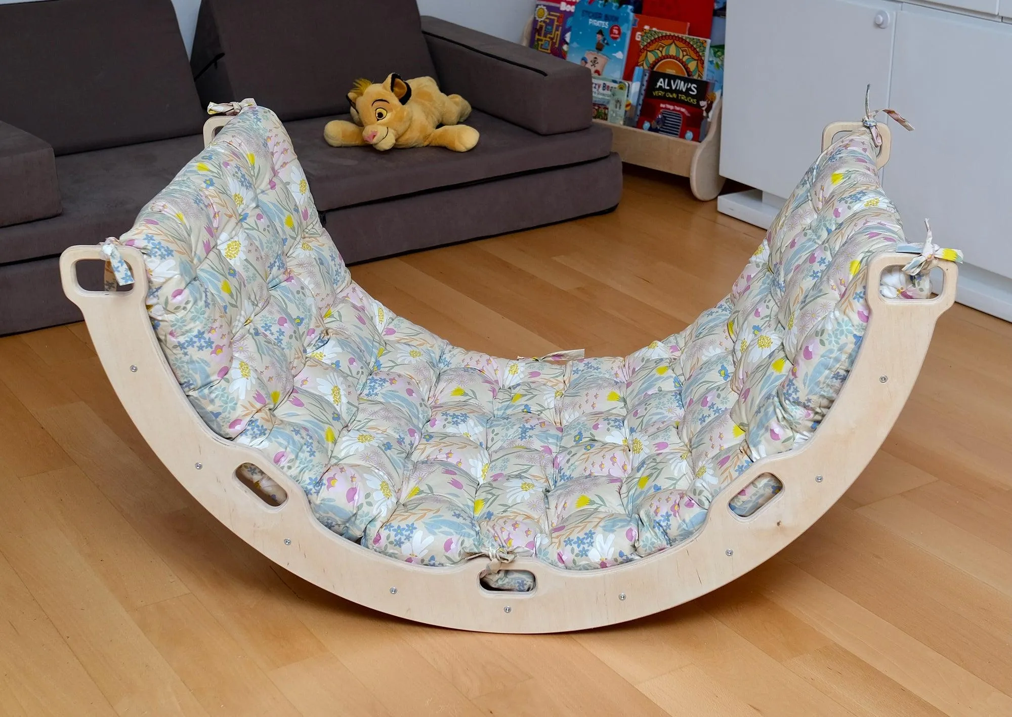 Arch - Rocker With Pillow Spring Pattern