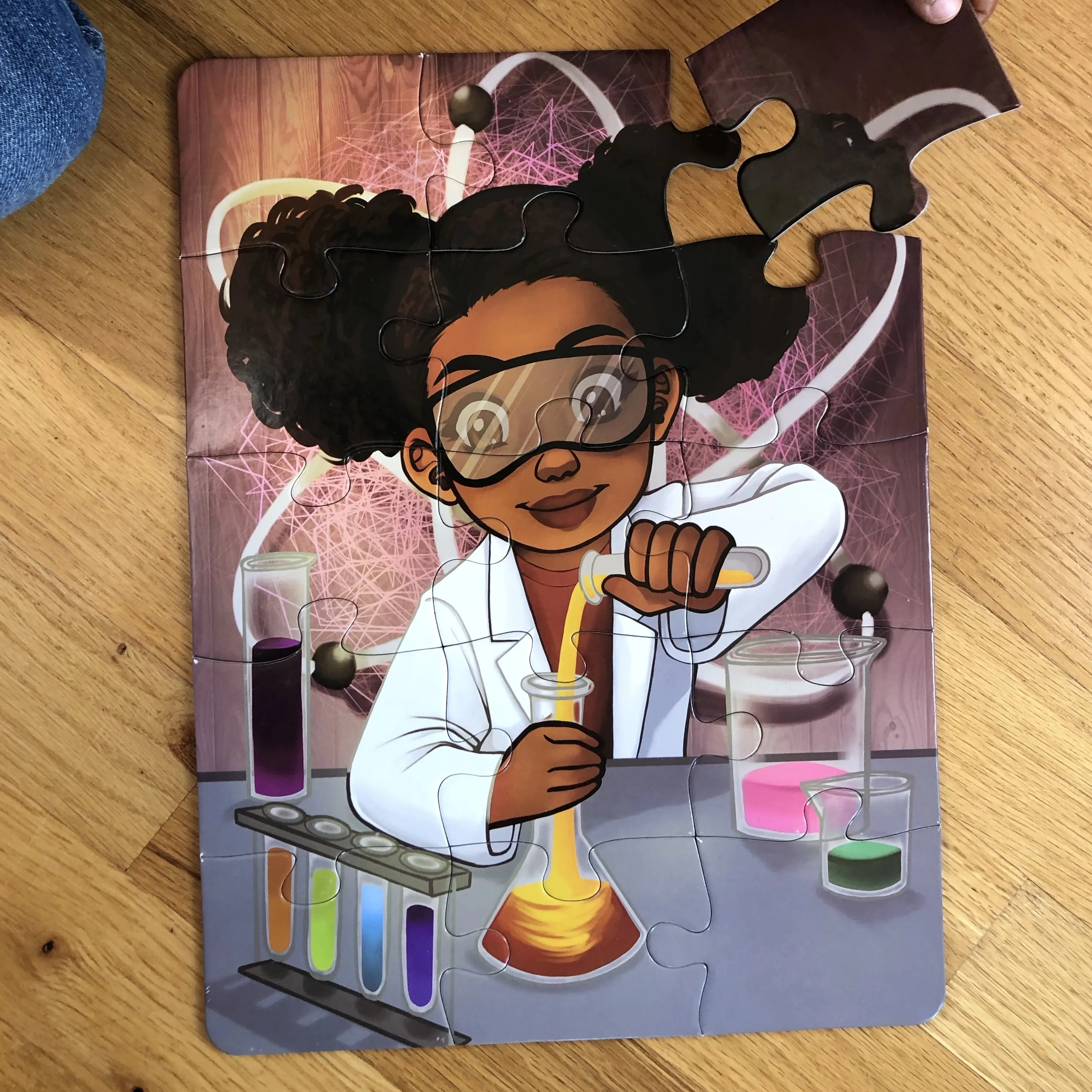 Chemistry Girl Puzzle - African American Jigsaw Puzzle for Kids (15 pieces)